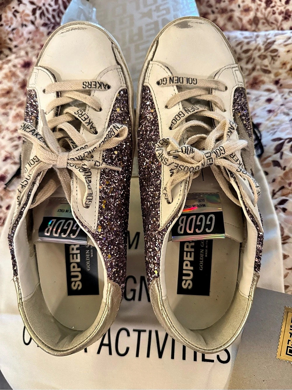 Golden Goose Super-Star Classic With Tail Glitter Star Sneakers EU 37 Like New